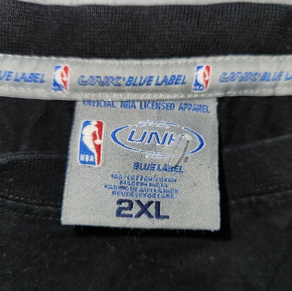 NY Knicks Logo T-Shirt - Picture 5 of 6